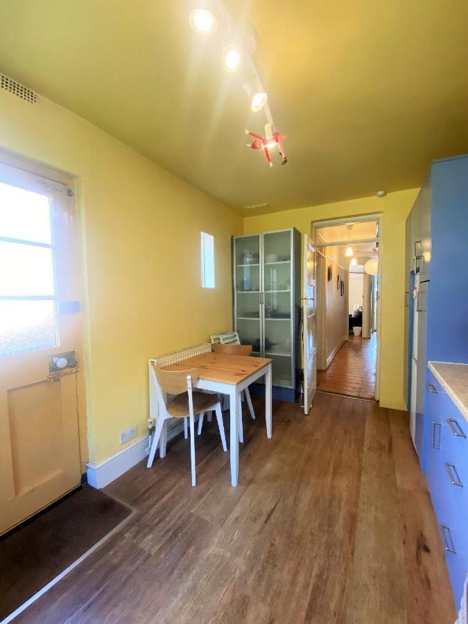 Feriehus Colourful Vintage-styled In Lovely Southville *